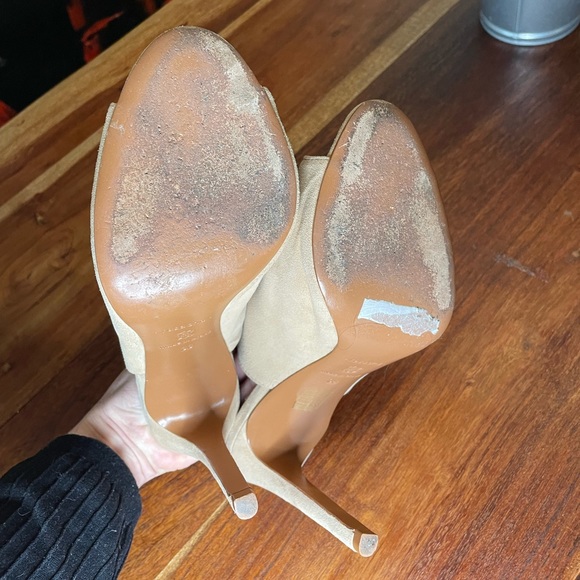 Sued Rosa Chá Pump - Picture 4 of 5